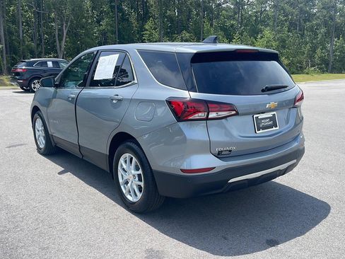 Used 2024 Chevrolet Equinox LT w/ Driver Convenience Package FWD image 5