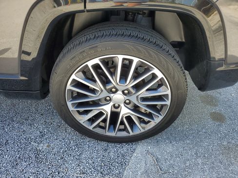 Used 2023 Jeep Compass Limited w/ Elite Group image 8