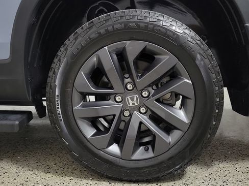Used 2024 Honda Ridgeline Sport image 8