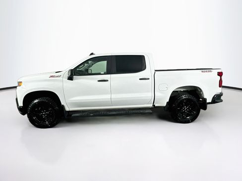 Used 2021 Chevrolet Silverado 1500 Custom Trail Boss w/ LPO, Dark Essentials Package AWD/4WD image 4