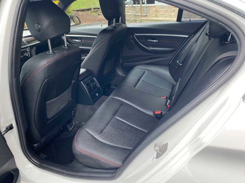 Used 2017 BMW 330i Sedan RWD image 9