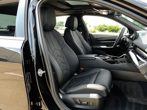 Used 2025 BMW 530i RWD image 47