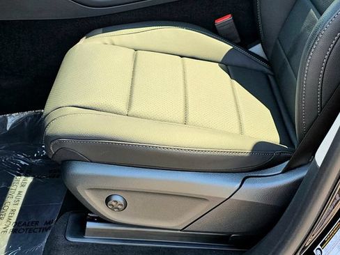 New 2026 Mercedes-Benz GLS 450 4MATIC image 17