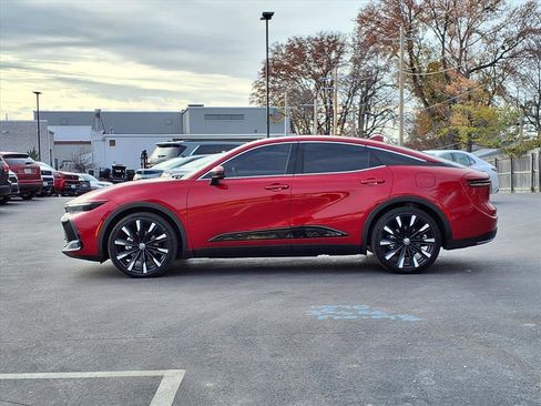 Used 2023 Toyota Crown Platinum image 24