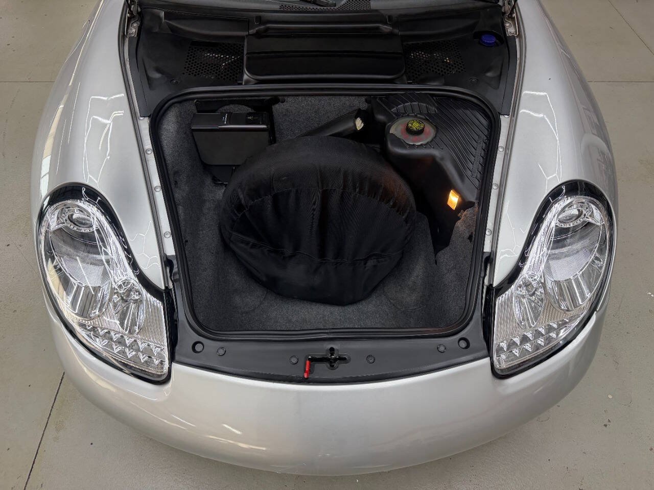 Used 1999 Porsche Boxster RWD image 7