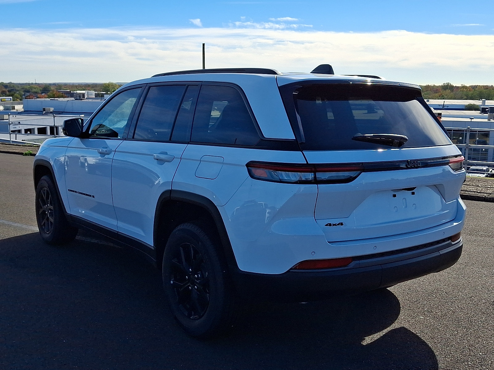 New 2026 Jeep Grand Cherokee Altitude AWD/4WD image 3