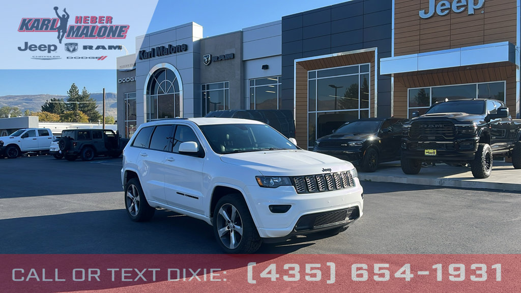 Used 2020 Jeep Grand Cherokee Altitude AWD/4WD image 1
