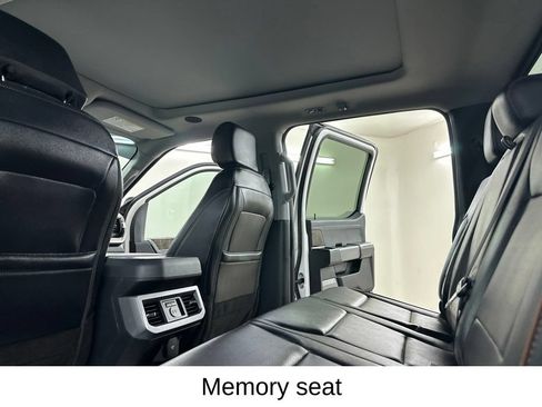 Used 2025 Ford F350 Lariat w/ Lariat Ultimate Package AWD/4WD image 31
