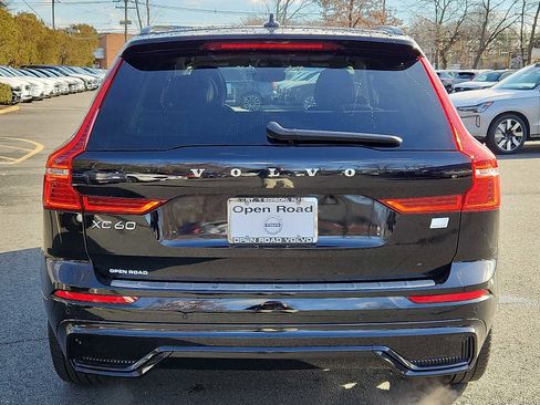 Certified 2024 Volvo XC60 T8 Ultimate w/ Protection Package Premier image 6