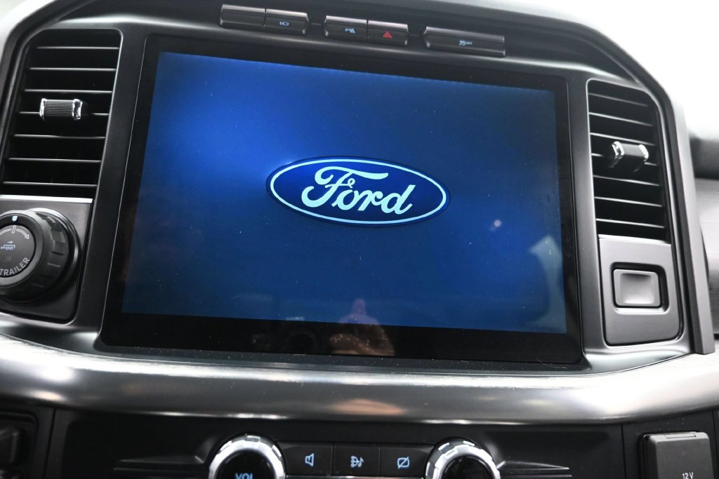 Used 2022 Ford F150 Lariat w/ Equipment Group 502A High AWD/4WD image 19