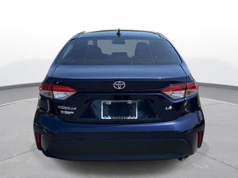 Used 2024 Toyota Corolla LE image 7