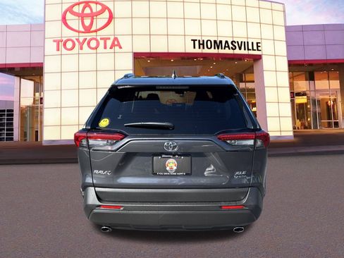 New 2025 Toyota RAV4 XLE w/ Convenience Package AWD/4WD image 6