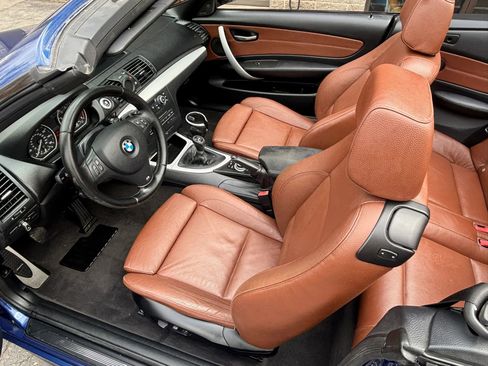 Used 2012 BMW 135i Convertible image 26