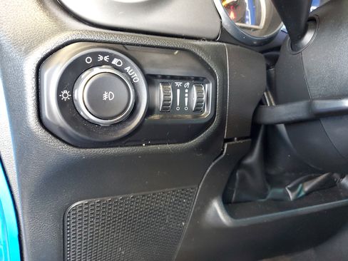 Used 2022 Jeep Wrangler Unlimited Sport AWD/4WD image 23