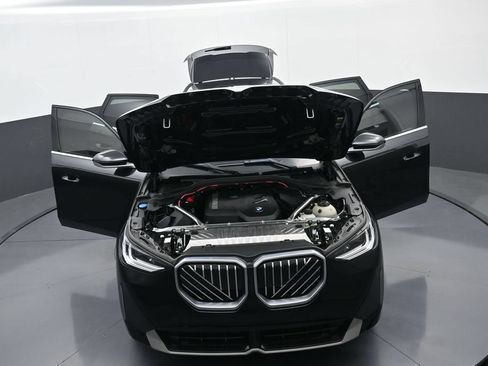 Used 2025 BMW X3 xDrive30i w/ Convenience Package AWD/4WD image 38