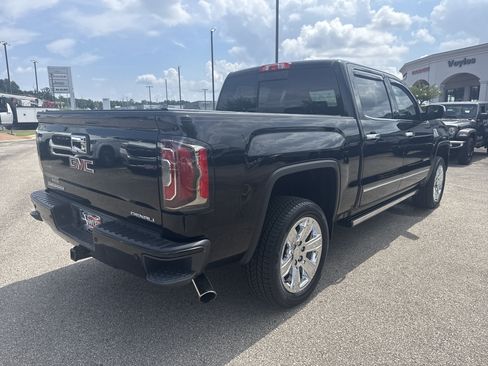 Used 2018 GMC Sierra 1500 Denali w/ Denali Ultimate Package AWD/4WD image 7