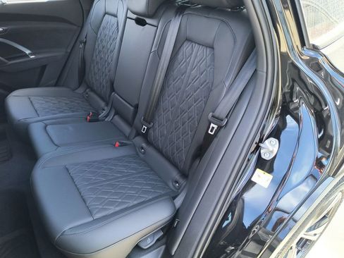 New 2026 Audi SQ5 Premium Plus image 13