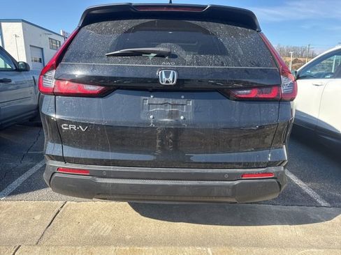 Used 2024 Honda CR-V EX-L image 3