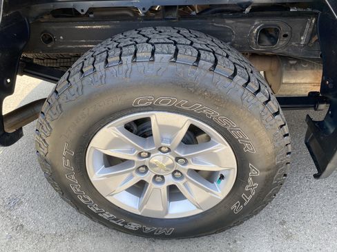 Used 2019 Chevrolet Silverado 1500 LT image 7