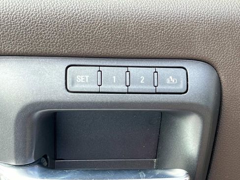 Used 2018 GMC Sierra 1500 SLT w/ SLT Premium Package image 28