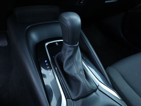 Used 2024 Toyota Corolla LE image 10