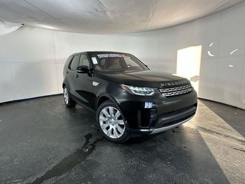 Used 2020 Land Rover Discovery HSE AWD/4WD image 2