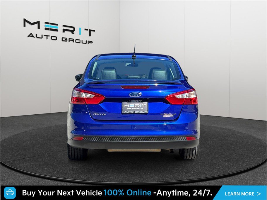 Used 2014 Ford Focus Titanium FWD image 8