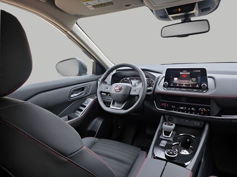 New 2026 Nissan Rogue SV AWD/4WD image 13