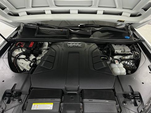 Used 2018 Audi Q7 3.0T Prestige w/ Prestige Package image 28