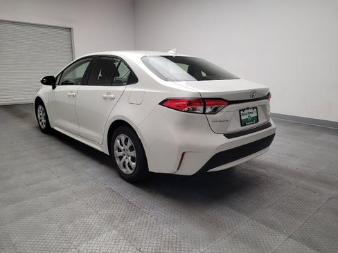 Used 2021 Toyota Corolla LE image 5