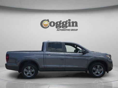 Certified 2024 Honda Ridgeline TrailSport image 6