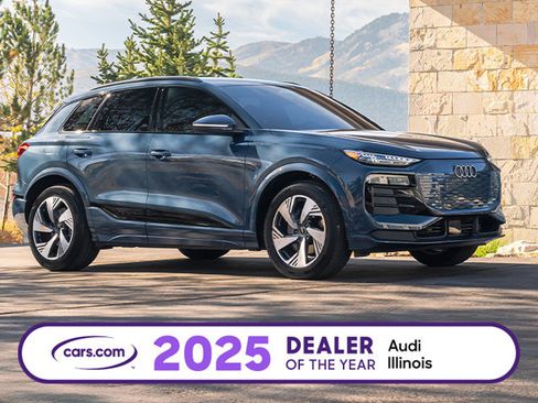 Used 2023 Audi Q7 2.0T Premium w/ Convenience Package AWD/4WD image 19