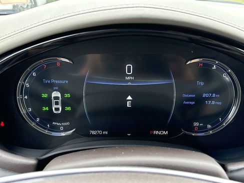 Used 2016 Cadillac XTS Platinum FWD image 13