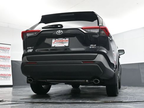 New 2025 Toyota RAV4 XLE image 34