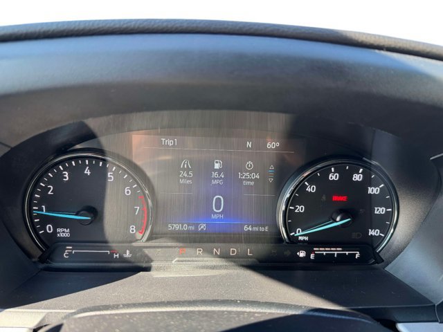 Used 2023 Ford Explorer XLT AWD/4WD image 24