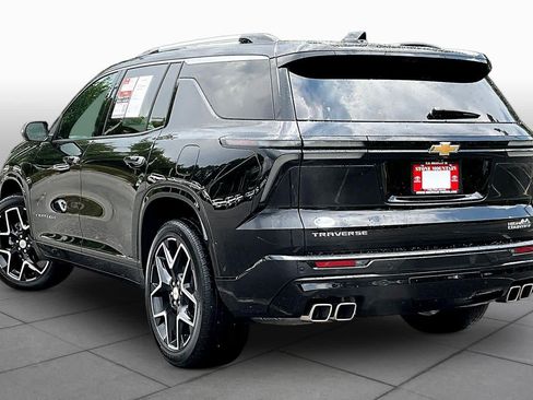 Used 2025 Chevrolet Traverse High Country w/ LPO, Floor Liner Package FWD image 23