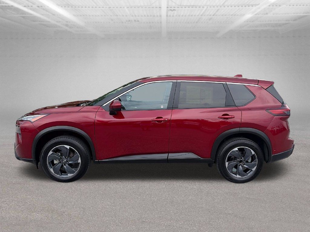 Used 2025 Nissan Rogue SV FWD image 3