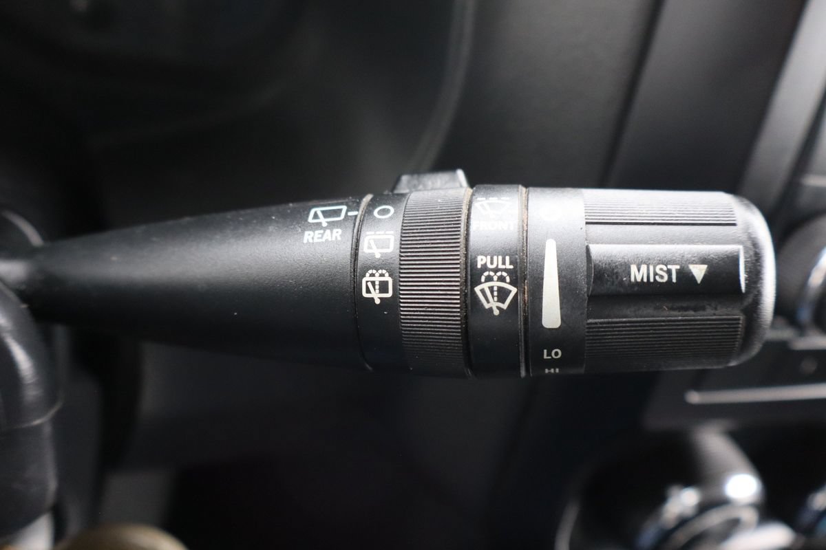 Used 2013 Jeep Patriot Sport AWD/4WD image 29