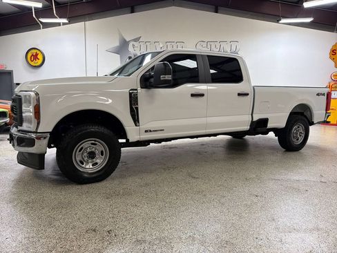 Used 2024 Ford F350 XL w/ XL Off-Road Package AWD/4WD image 1