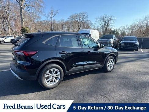 Used 2025 Ford Escape Active w/ Cold Weather Package AWD/4WD image 8