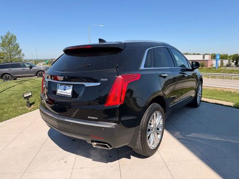 Used 2019 Cadillac XT5 Premium Luxury AWD/4WD image 8