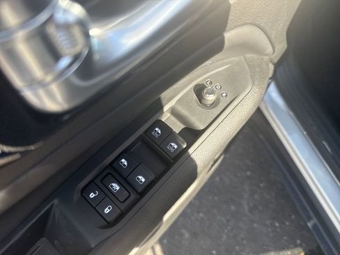 New 2026 Jeep Compass Limited image 12