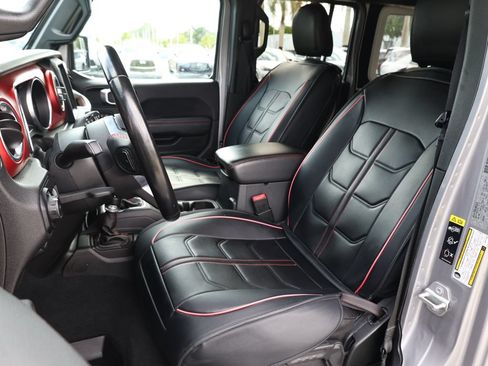 Used 2020 Jeep Wrangler Unlimited Rubicon AWD/4WD image 14