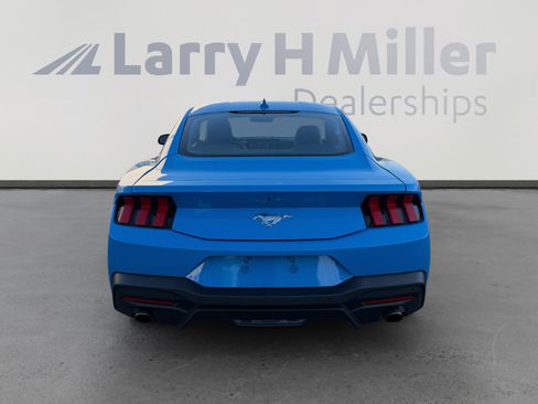 Certified 2024 Ford Mustang Coupe RWD image 4