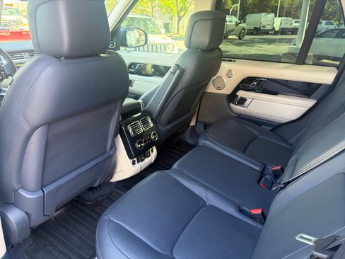 Used 2019 Land Rover Range Rover Supercharged AWD/4WD image 26