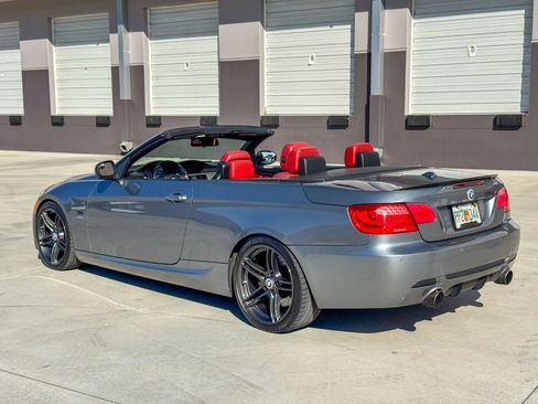 Used 2013 BMW 335is Convertible image 3