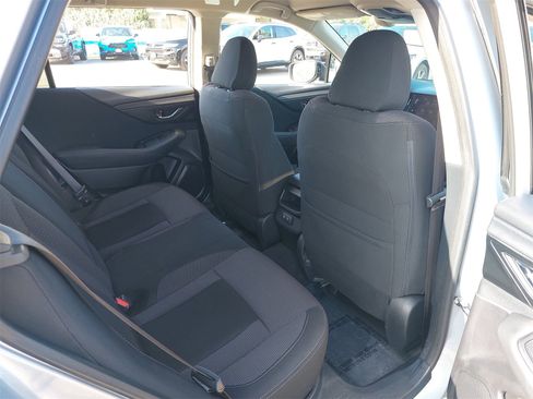 Used 2020 Subaru Outback Premium image 11