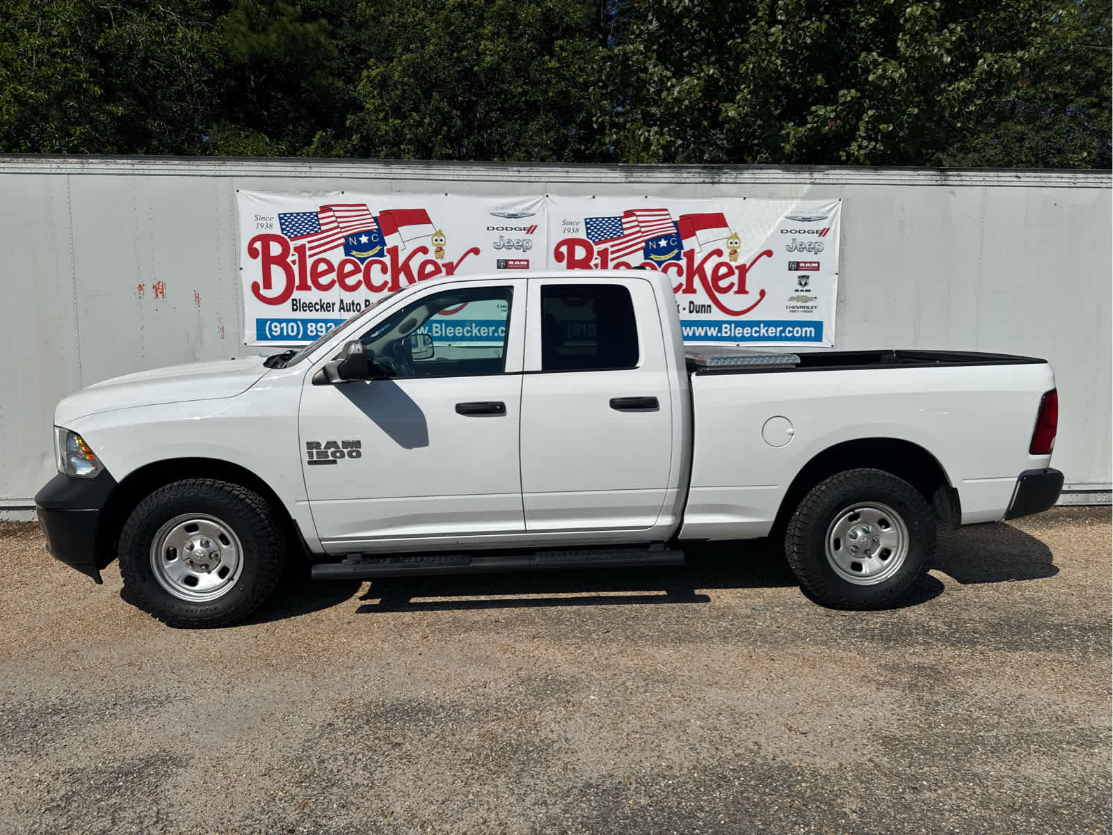 Used 2022 RAM 1500 Tradesman w/ Trailer Tow Group AWD/4WD image 7