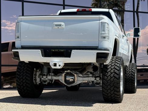 Used 2017 GMC Sierra 3500 Denali w/ Duramax Plus Package AWD/4WD image 11