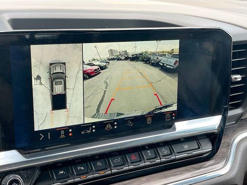 Used 2024 Chevrolet Silverado 1500 LTZ image 14